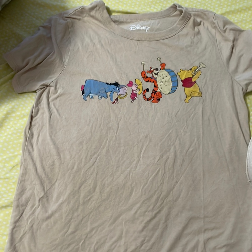 Tee